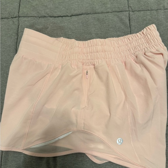 Lululemon hotty hot Light Pink Shorts - Picture 3 of 7
